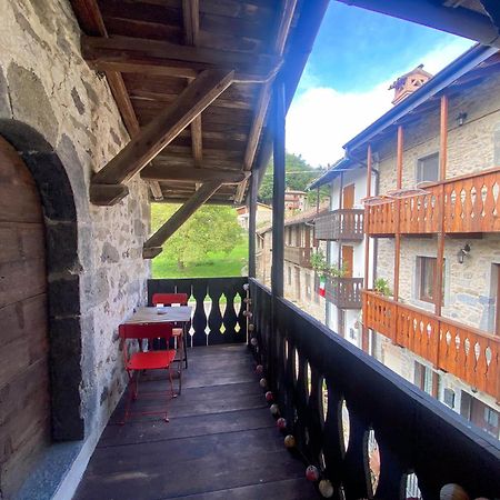 Casa Vacanze Di Arlecchino San Giovanni Bianco Zewnętrze zdjęcie